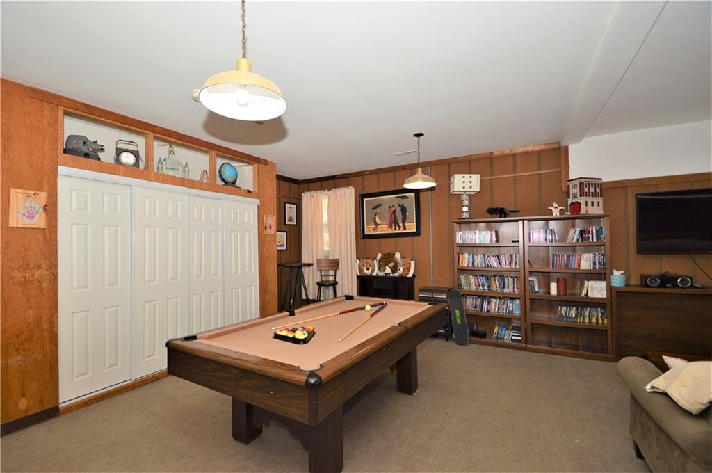 6111 South Carroll Road Indianapolis, IN 46259 - Photo 17 of 41 Gallery Image 17
