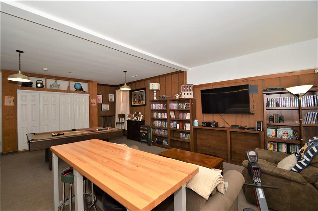 6111 South Carroll Road Indianapolis, IN 46259 - Photo 18 of 41 Gallery Image 18