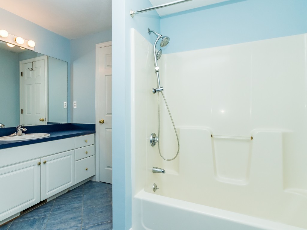 21 Deer Path, Unit 7 Maynard, MA 01754 - Photo 18 of 39 Gallery Image 18
