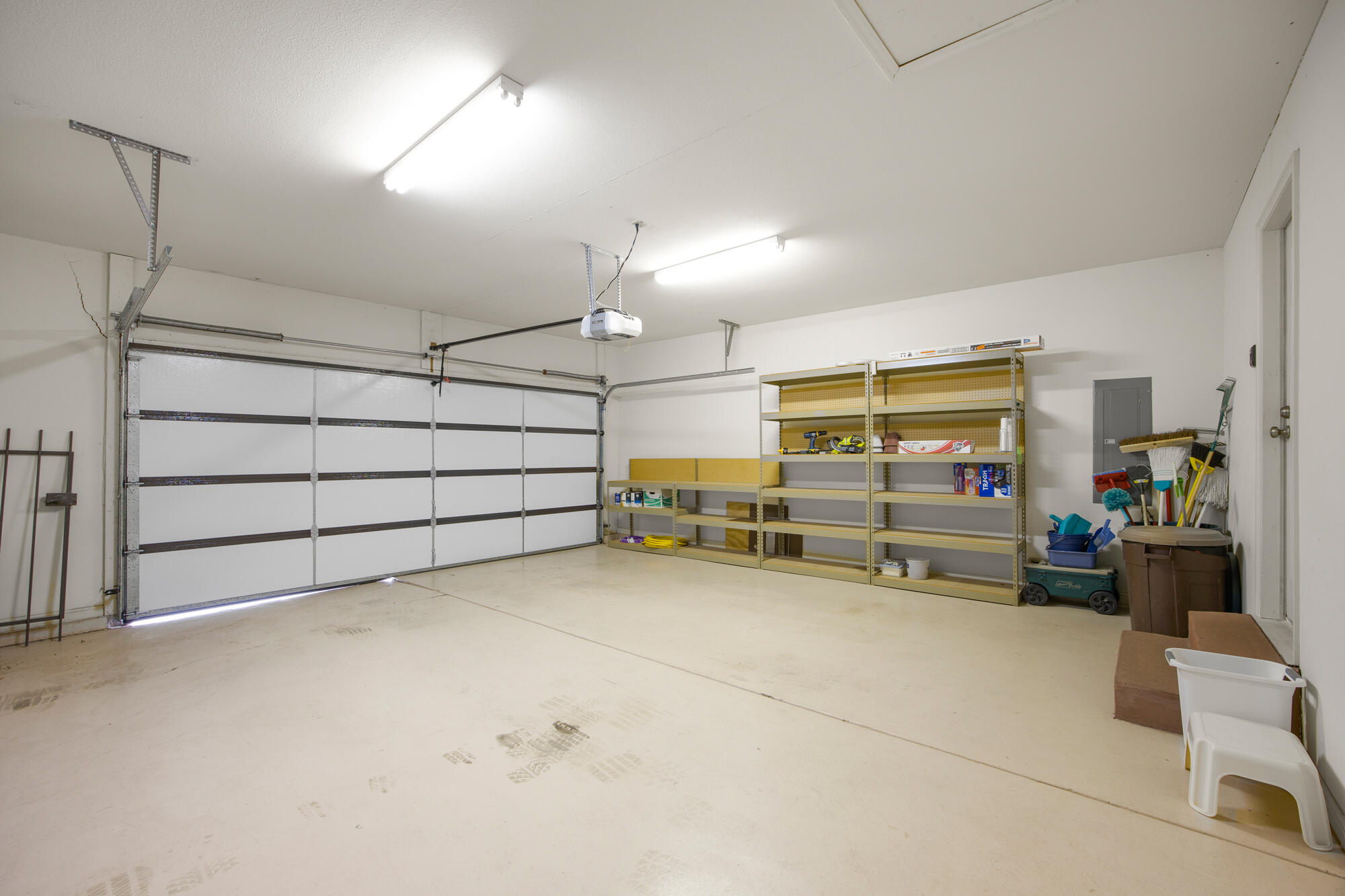 545 South Valley View Drive, Unit 78 St. George, UT 84770 - Photo 17 of 47 Oversized, Plenty of room for storage