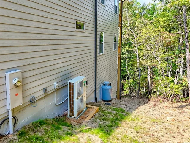 $749,900 | 341 Abby Lane, Clayton, GA 30525