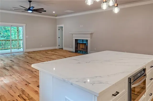 a close view of sink and tap