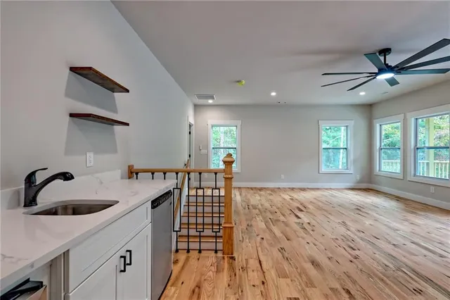 $749,900 | 341 Abby Lane, Clayton, GA 30525