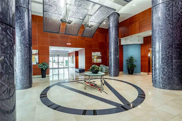 $349,700 | 231 Riverside Drive, Unit 21051, Daytona Beach, FL 32117