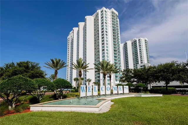 $349,700 | 231 Riverside Drive, Unit 21051, Daytona Beach, FL 32117
