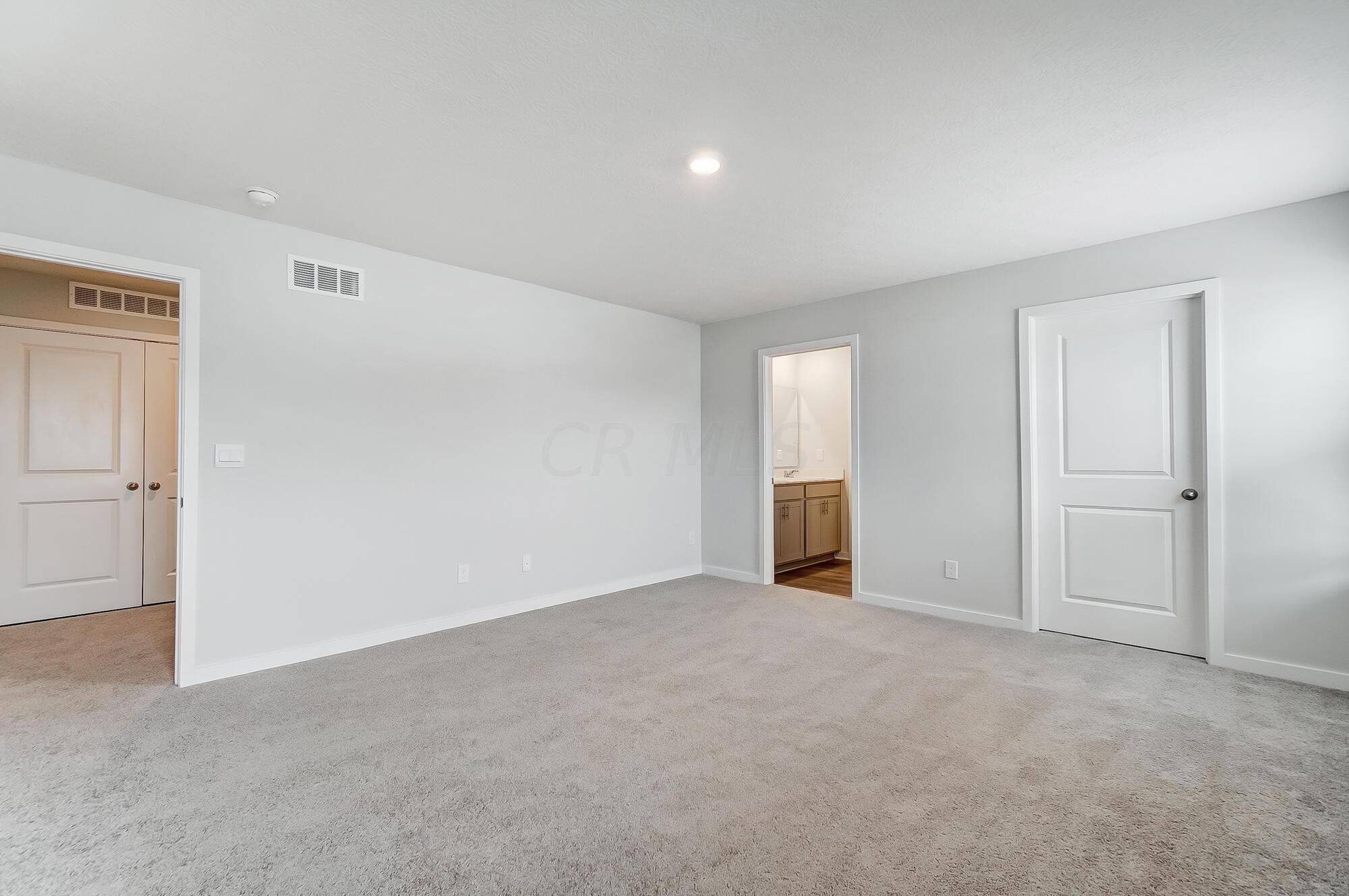 6378 Ripken Street Columbus, OH 43228 - Photo 23 of 51 023