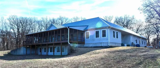 $1,275,000 | 3815 476th Road, Osceola, MO 64776