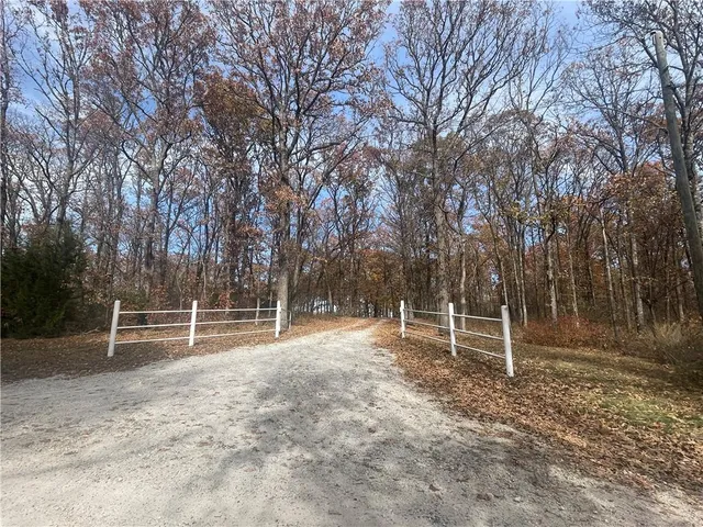 $1,275,000 | 3815 476th Road, Osceola, MO 64776