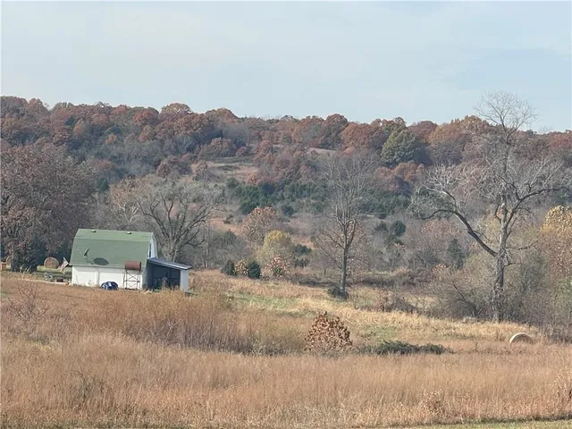 $1,275,000 | 3815 476th Road, Osceola, MO 64776