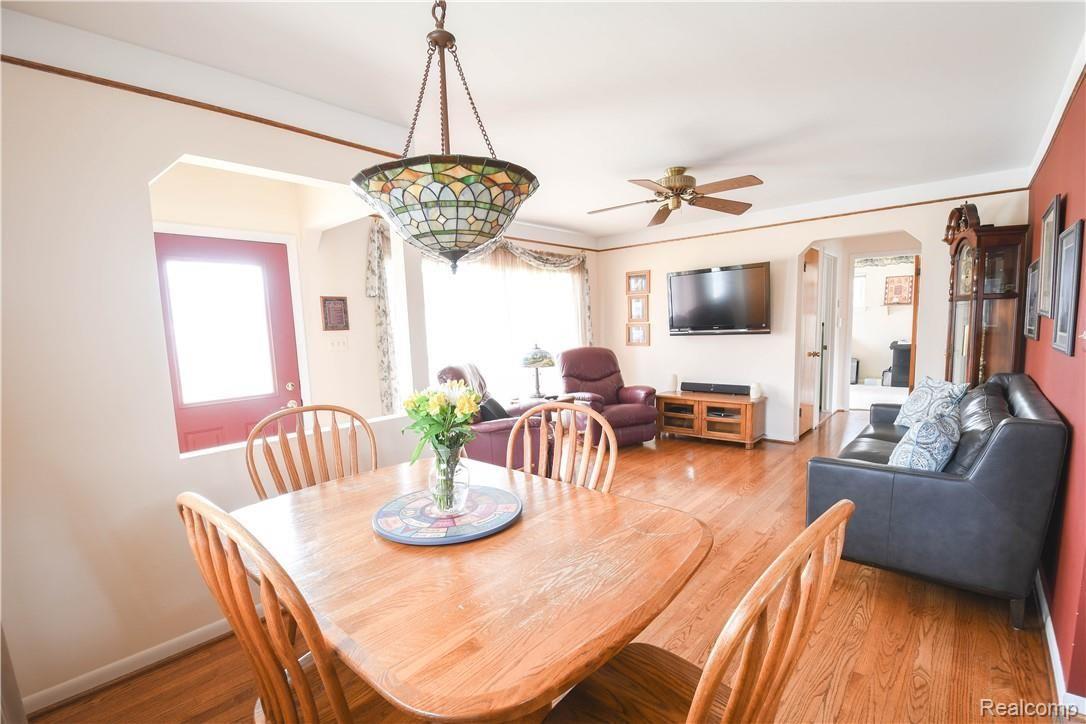 1221 Massoit Road Clawson, MI 48017 - Photo 6 of 20 1221 Massoit-7.jpg