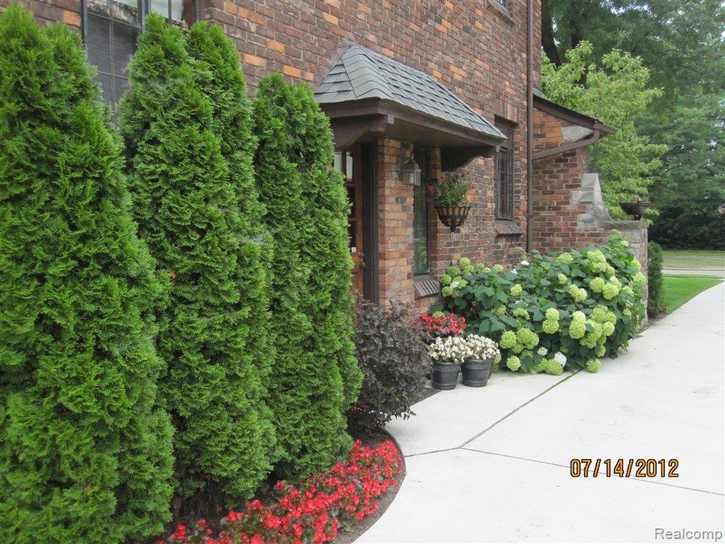 668 Middlesex Road Grosse Pointe, MI 48230 - Photo 23 of 23 IMG_3491.JPG