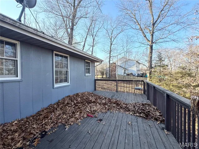 $305,000 | 16935 Lemming Lane, St. Robert, MO 65584