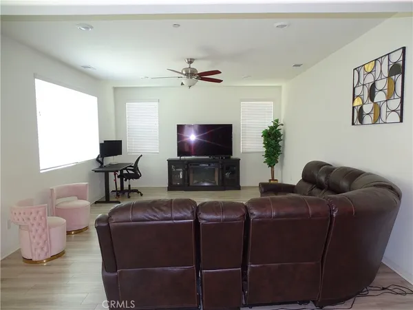 $4,500 | 24194 Paseo Del Rancho Drive, Valencia, CA 91354