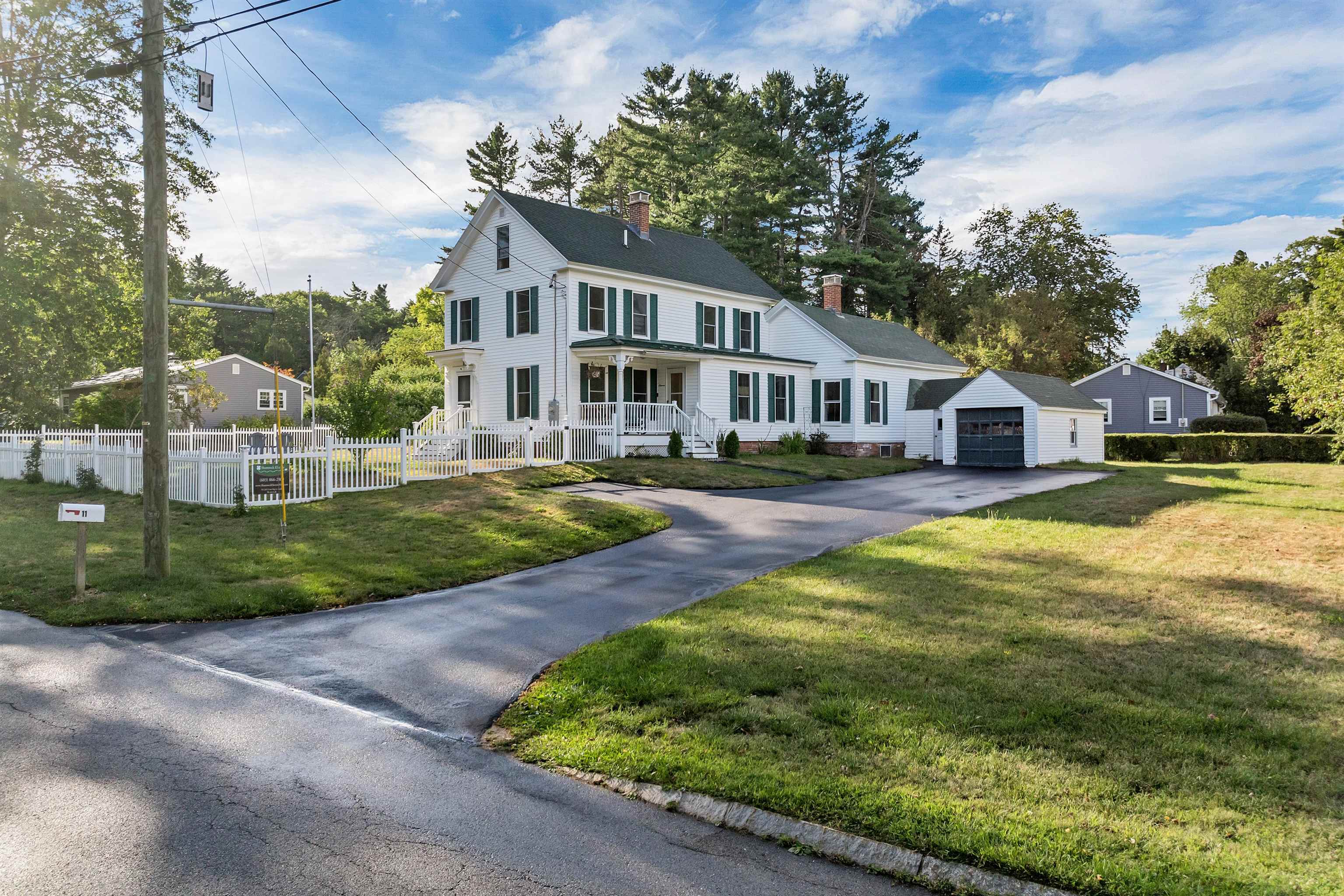 11 Old Stage Road Dover, NH 03820 - Photo 3 of 45