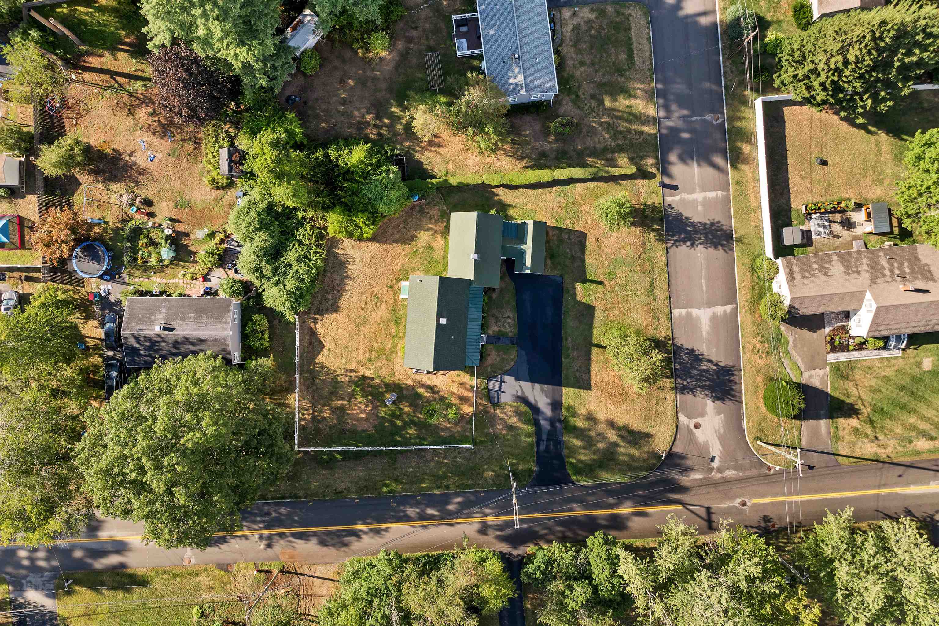 11 Old Stage Road Dover, NH 03820 - Photo 5 of 45