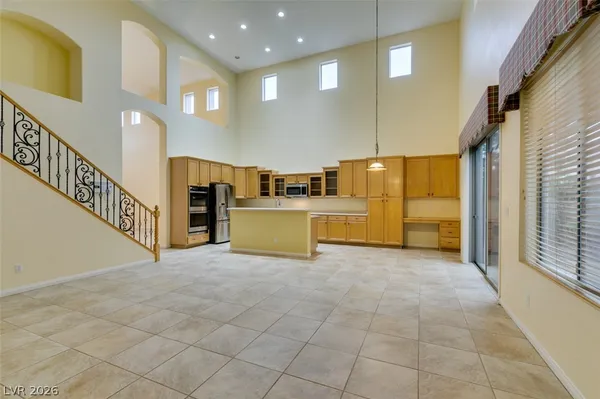 $2,500 | 10800 Canisteo Street, Las Vegas, NV 89141