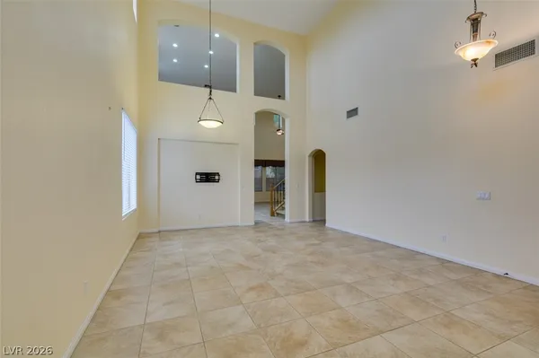 $2,500 | 10800 Canisteo Street, Las Vegas, NV 89141
