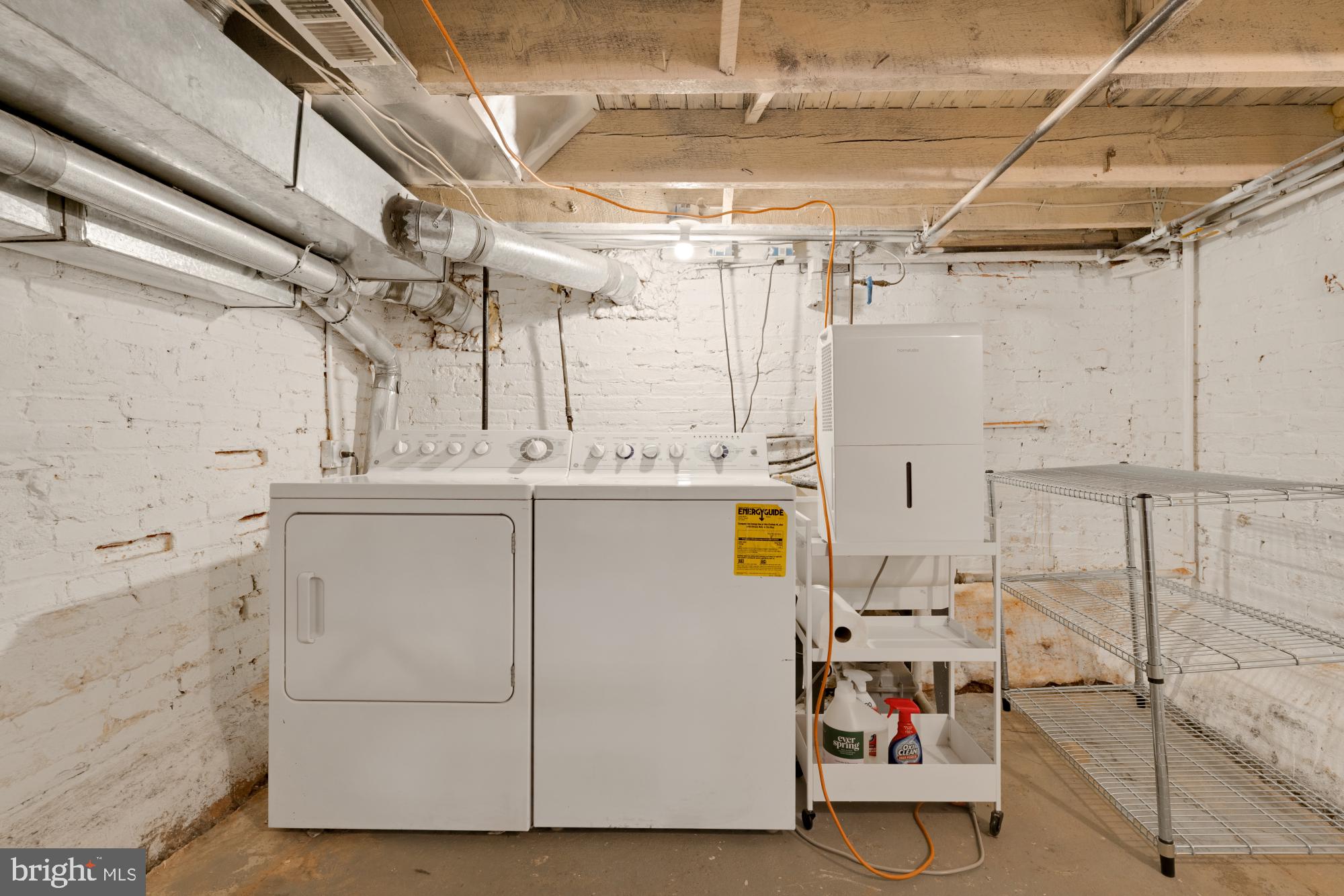 545 Gittings Street Baltimore, MD 21230 - Photo 28 of 40 a utility room with cabinets