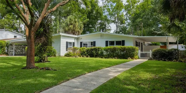 $435,000 | 4204 Northwest 19th Place, Gainesville, FL 32605