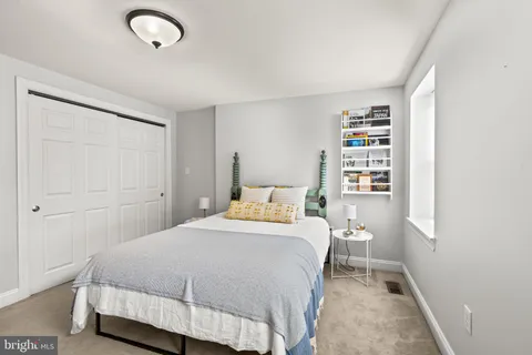 $479,000 | 1012 North Leithgow Street, Philadelphia, PA 19123