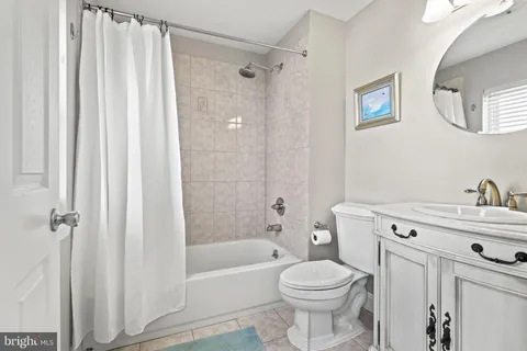 $479,000 | 1012 North Leithgow Street, Philadelphia, PA 19123