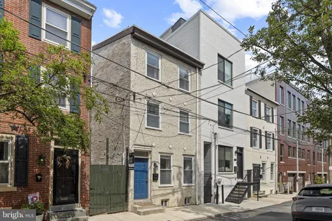 $479,000 | 1012 North Leithgow Street, Philadelphia, PA 19123