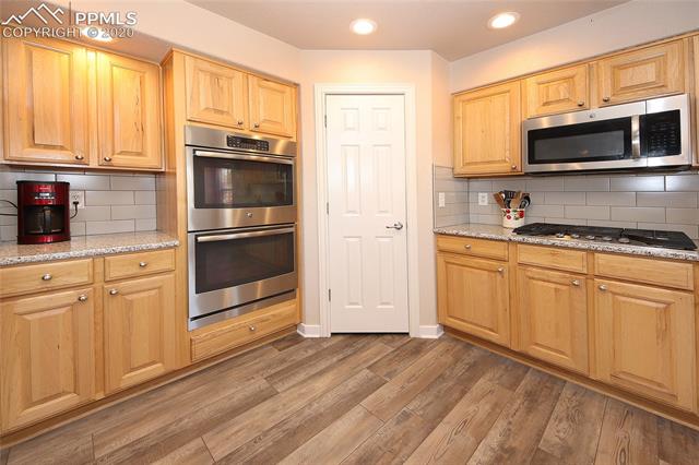 1350 Bowstring Road Monument, CO 80132 - Photo 9 of 39