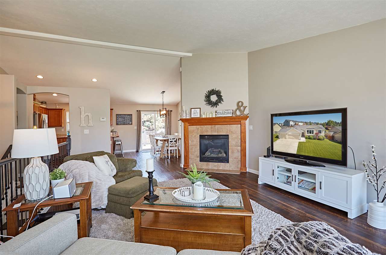 15402 North Chesapeake Road Mead, WA 99021 - Photo 7 of 20 Gallery Image 7