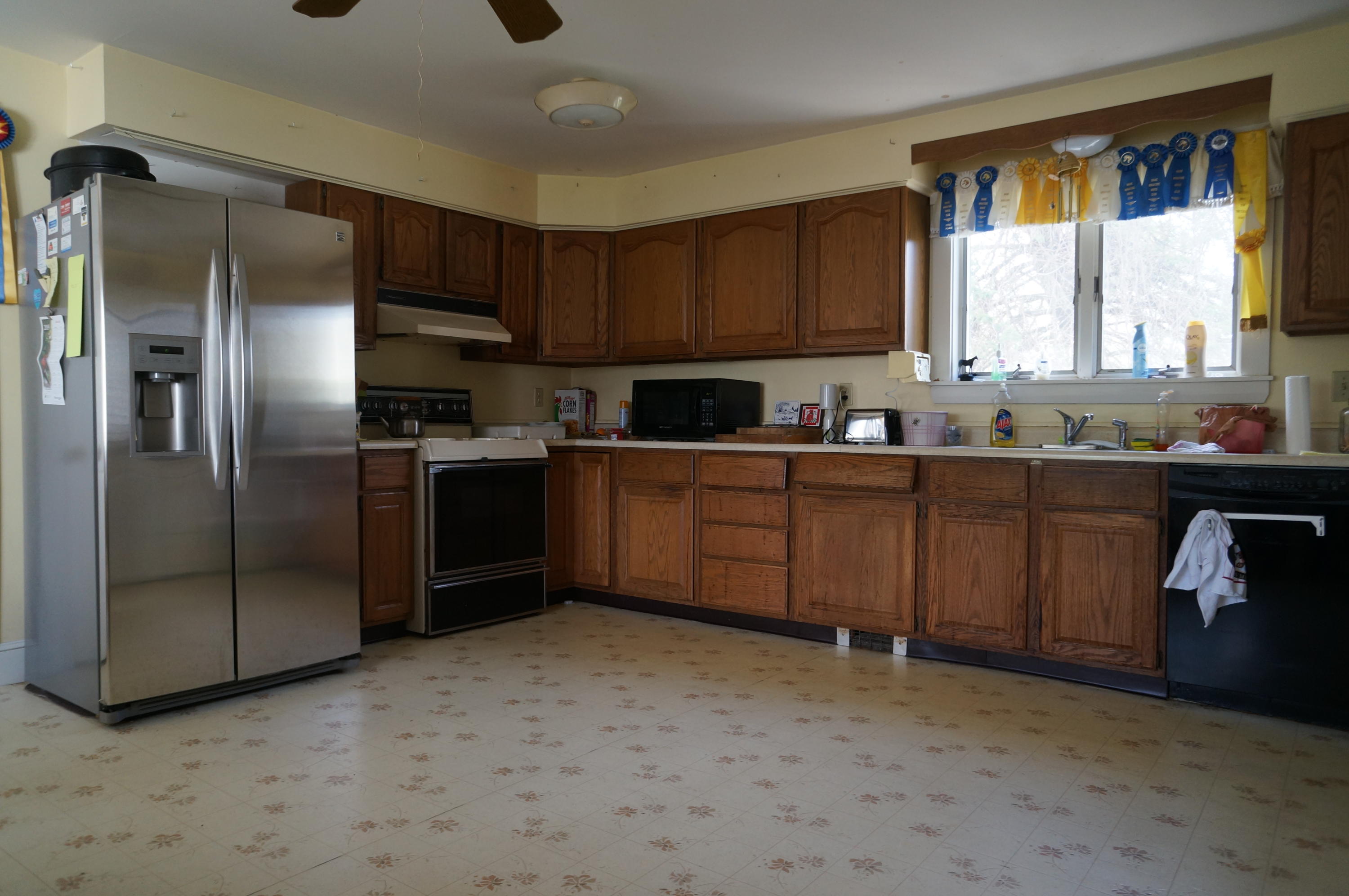 209 Black Point Road Scarborough, ME 04074 - Photo 2 of 21 DSC02283