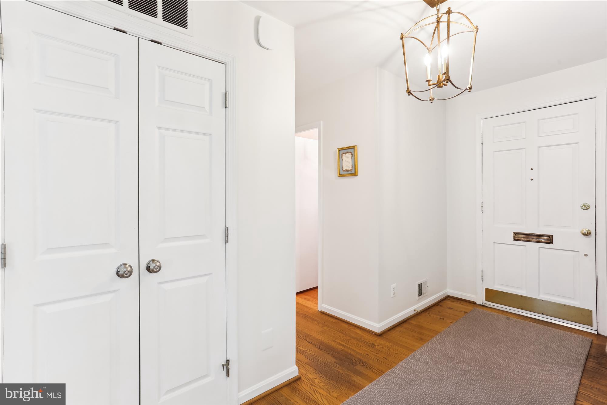 604 Aster Boulevard Rockville, MD 20850 - Photo 10 of 91 Hall