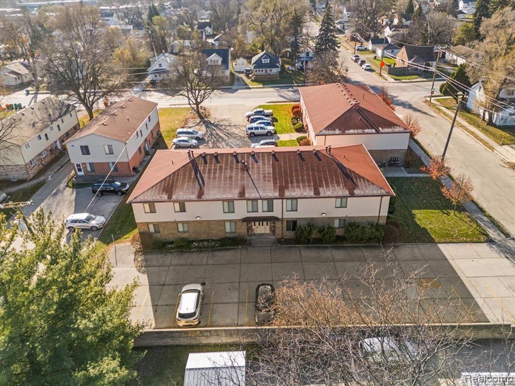 16411 East 10 Mile Road Eastpointe, MI 48021 - Photo 26 of 57