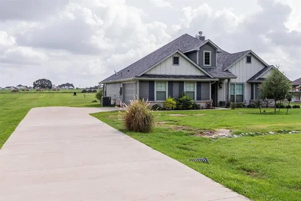 $432,800 | 10393 County Road 346, Terrell, TX 75161