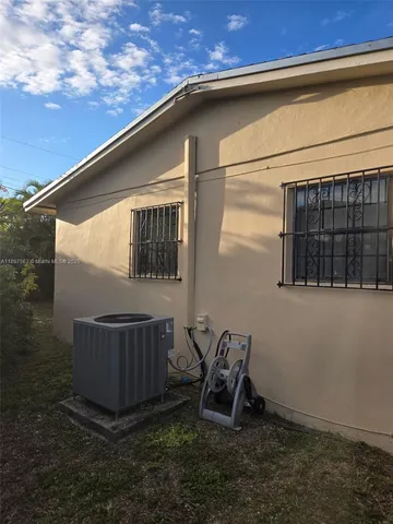 $660,000 | 4270 Southwest 102nd Avenue, Miami, FL 33165