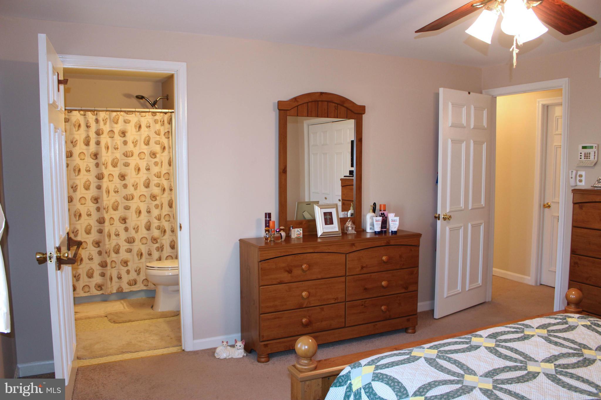 9007 Throgmorton Road Baltimore, MD 21234 - Photo 21 of 30 Bedroom (Master)
