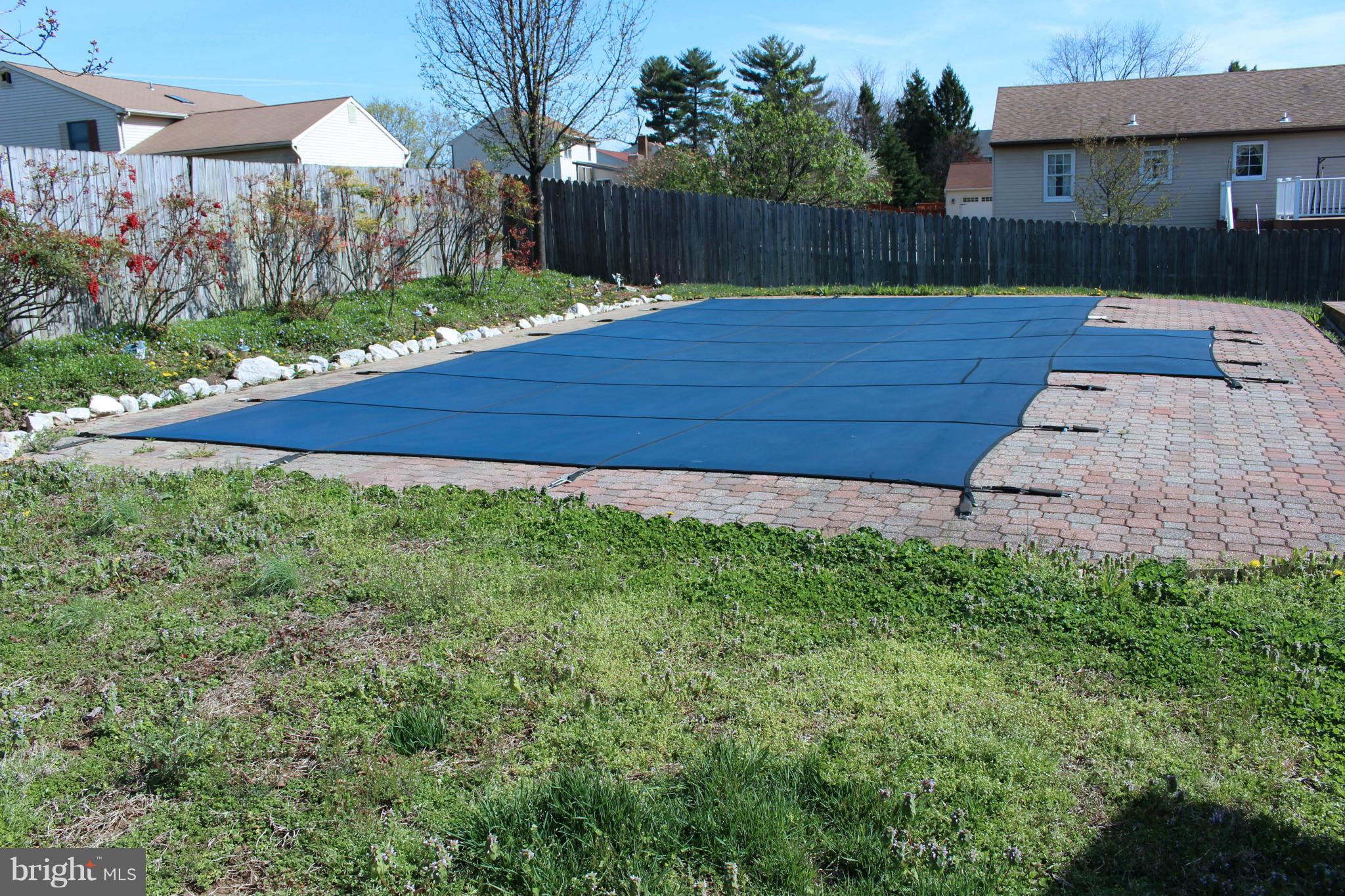 9007 Throgmorton Road Baltimore, MD 21234 - Photo 24 of 30 In-ground pool