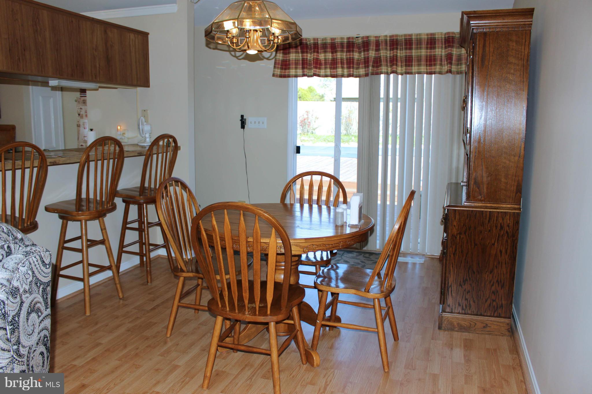 9007 Throgmorton Road Baltimore, MD 21234 - Photo 4 of 30 Dining Room