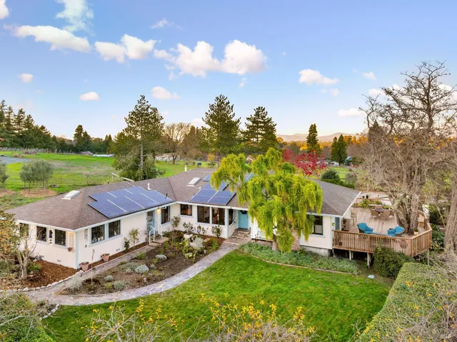 $1,999,000 | 2850 Western Avenue, Petaluma, CA 94952