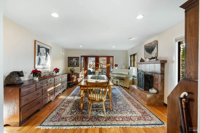 $1,999,000 | 2850 Western Avenue, Petaluma, CA 94952