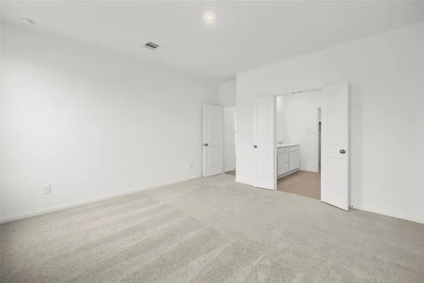 $275,990 | 511 Robin Court, Angleton, TX 77515