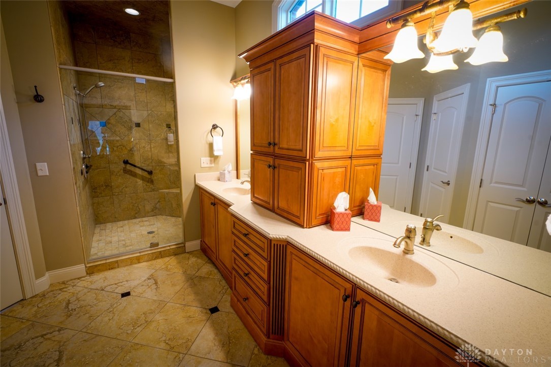 4009 Sable Ridge Drive Bellbrook, OH 45305 - Photo 13 of 56 Gallery Image 13