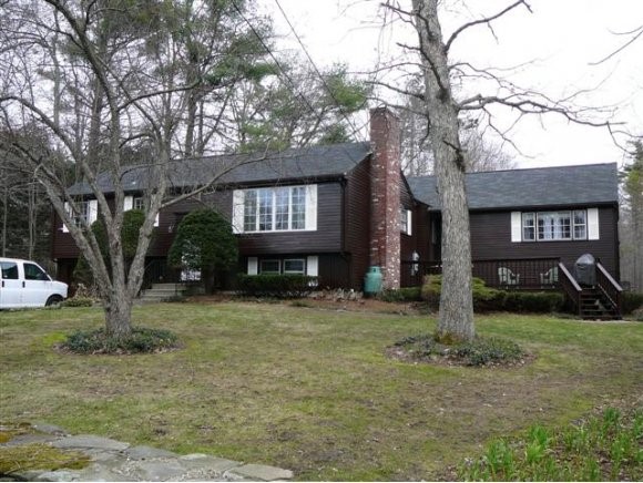 42 Tewksbury Road Hampstead, NH 03841 - Photo 1 of 1