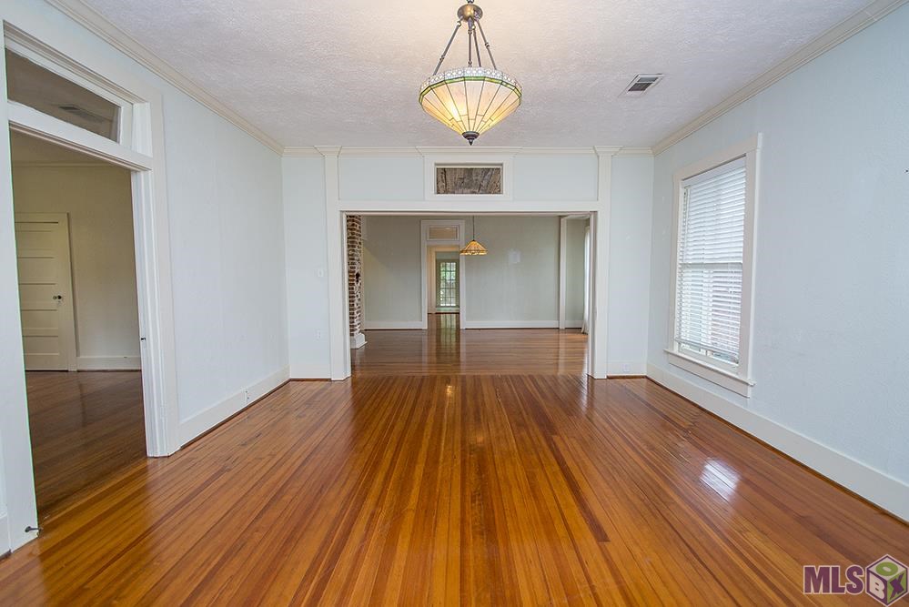 867 South Eugene Street Baton Rouge, LA 70806 - Photo 7 of 27 Gallery Image 7