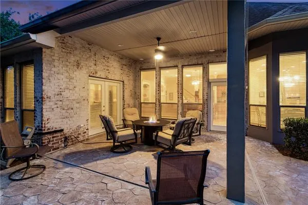 $697,500 | 356 Aspen Lane, Covington, LA 70433