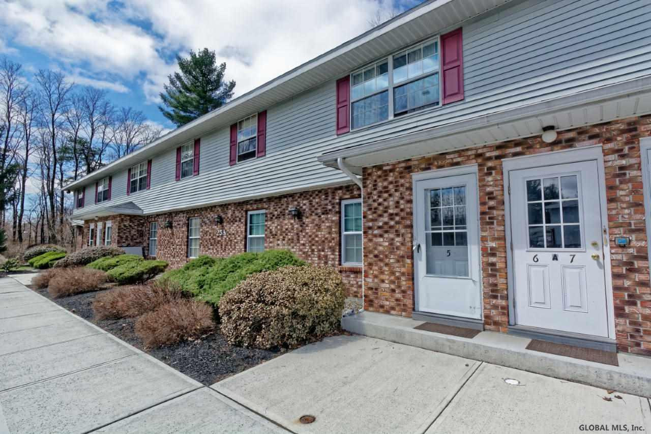 25 A Pine Lane, Unit 6 Albany, NY 12203 - Photo 1 of 21 Photo 1