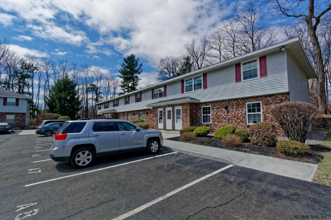 25 A Pine Lane, Unit 6 Albany, NY 12203 - Photo 4 of 21 Photo 4