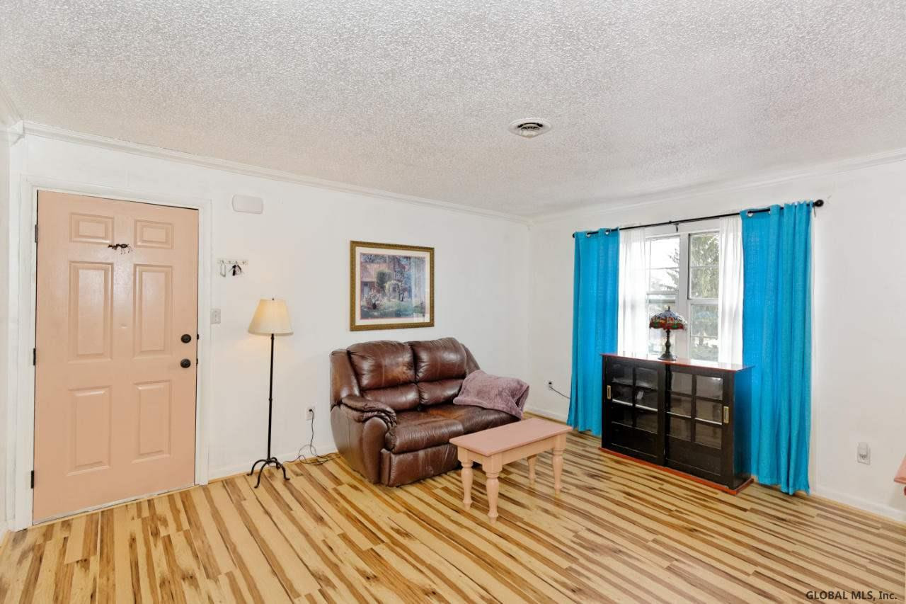 25 A Pine Lane, Unit 6 Albany, NY 12203 - Photo 6 of 21 Photo 6