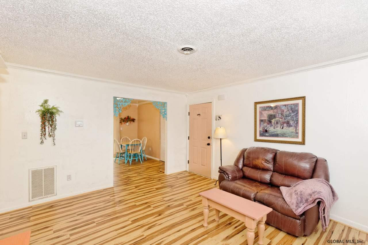 25 A Pine Lane, Unit 6 Albany, NY 12203 - Photo 8 of 21 Photo 8