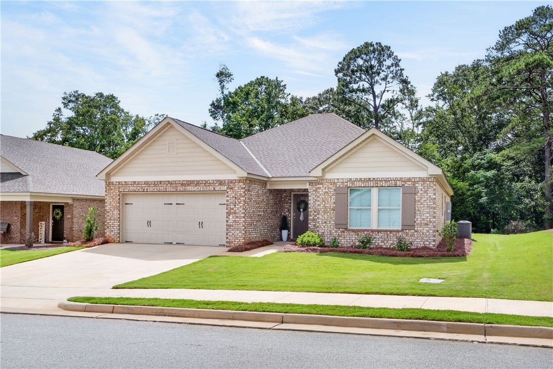 974 Great Bear Road Opelika, AL 36804 - Photo 2 of 46 Gallery Image 2