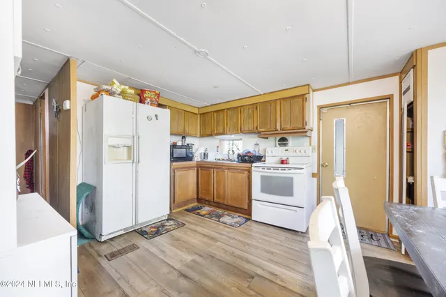 $319,500 | 742 Ridgeline Road, Unit 1, Satsuma, FL 32189