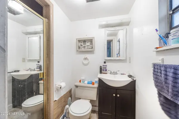 $319,500 | 742 Ridgeline Road, Unit 1, Satsuma, FL 32189